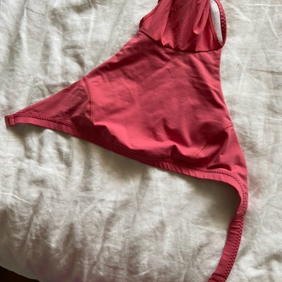 Lululemon Flow Workout Top w/ Built in Bra - Picture 9 of 12